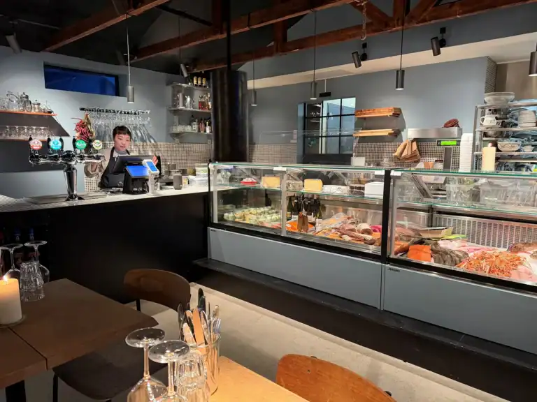 Aarsdale Røgeri & Bistro